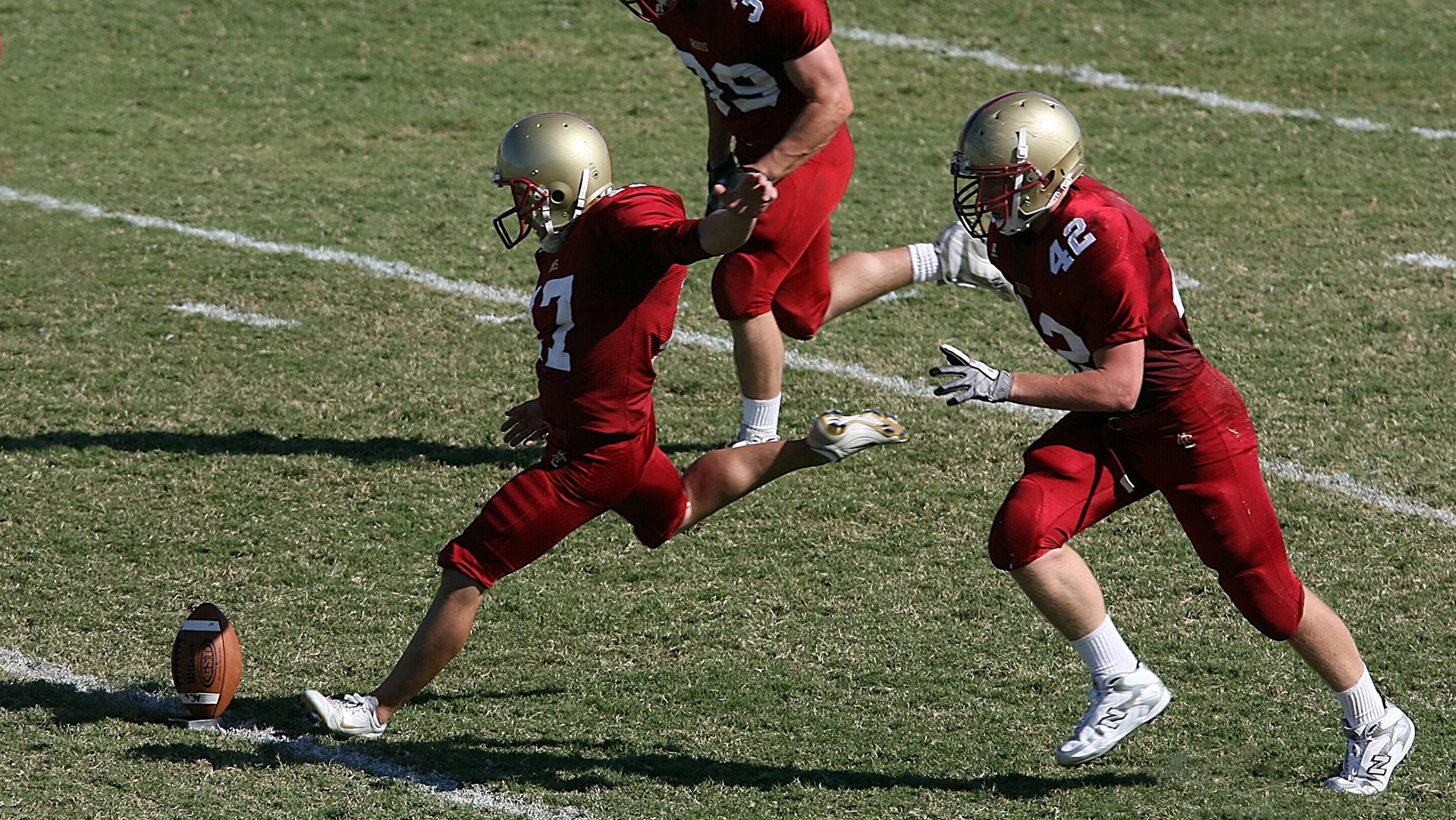 《堡垒之夜》“未来光影”季节盛典，创意极致！