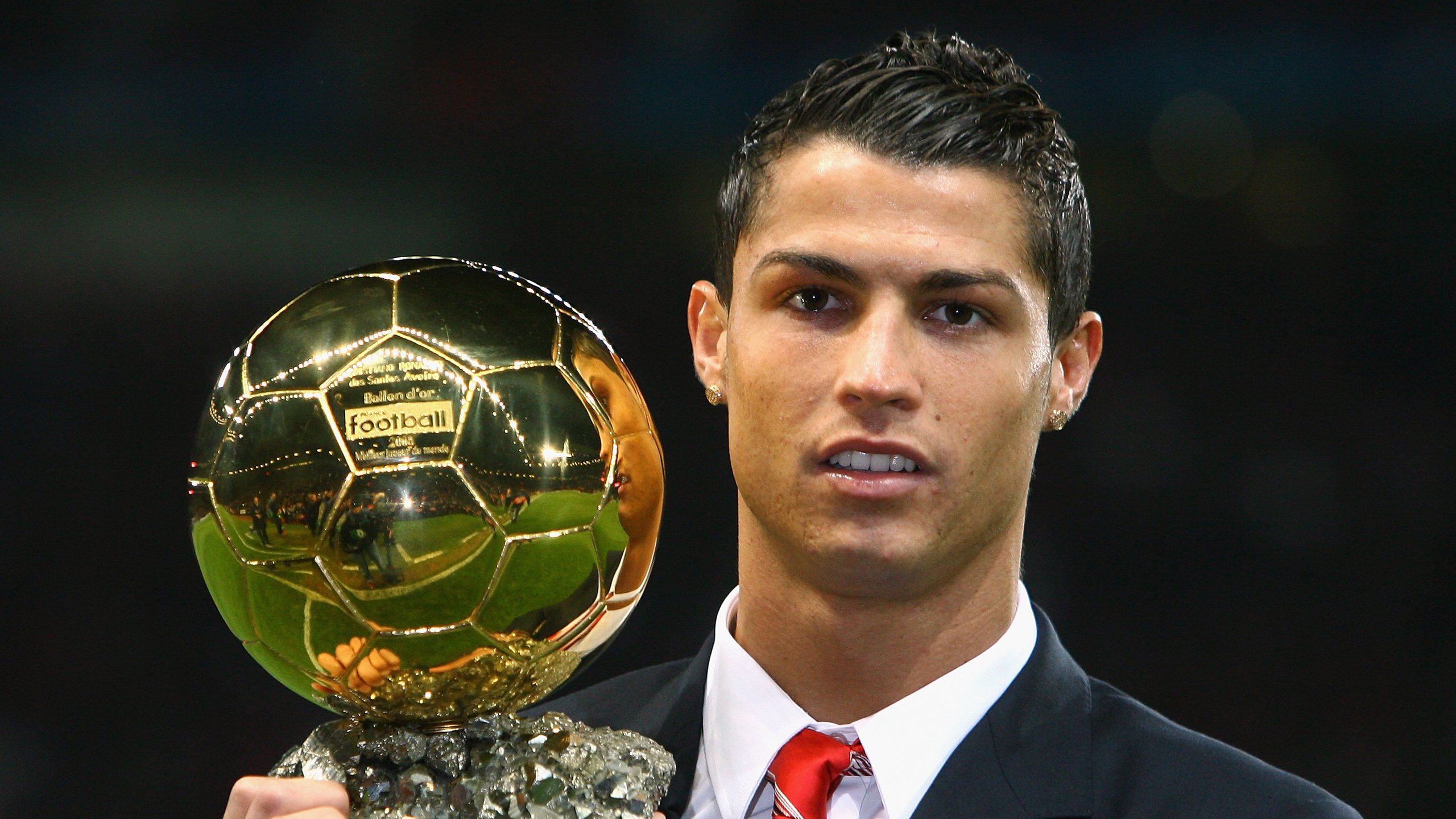 开云娱乐官网-西甲VAR系统引入语境识别功能加强即时决策能力，var技术足球